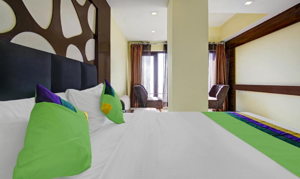 Itsy By Treebo - Howard International Mall Road Mussoorie Bagian luar foto